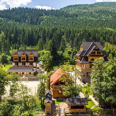Tatariv Deluxe Hotel Eksteriør billede