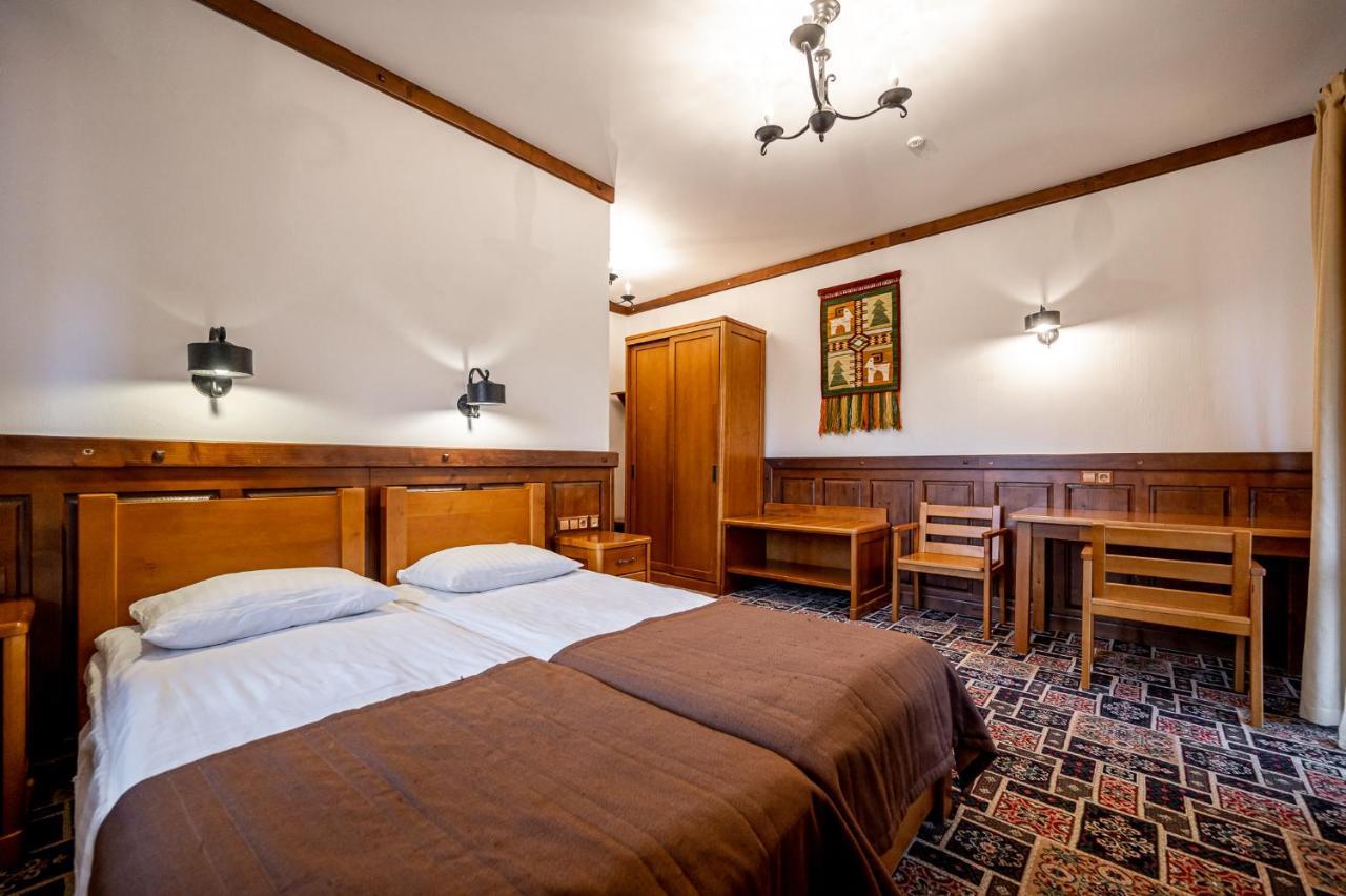Tatariv Deluxe Hotel Eksteriør billede