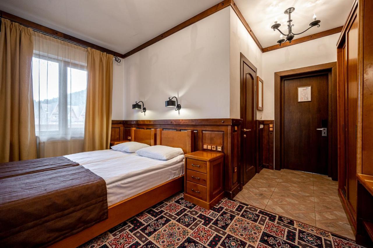 Tatariv Deluxe Hotel Eksteriør billede