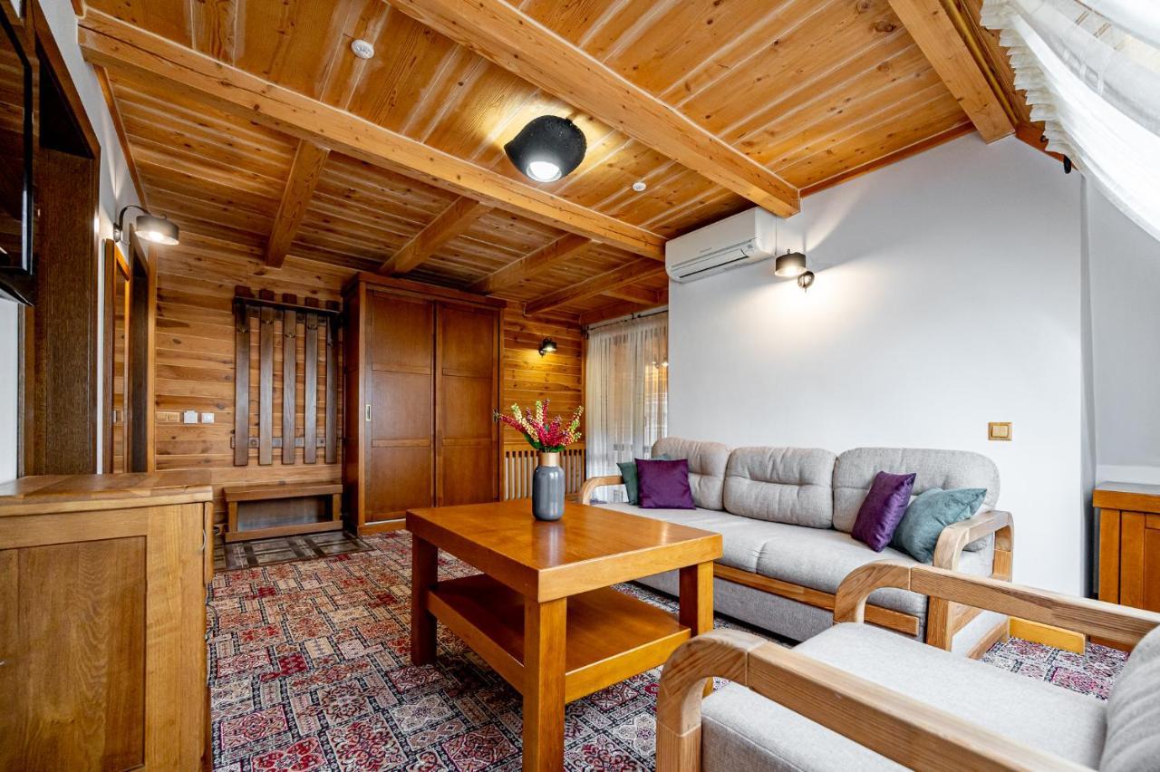 Tatariv Deluxe Hotel Eksteriør billede