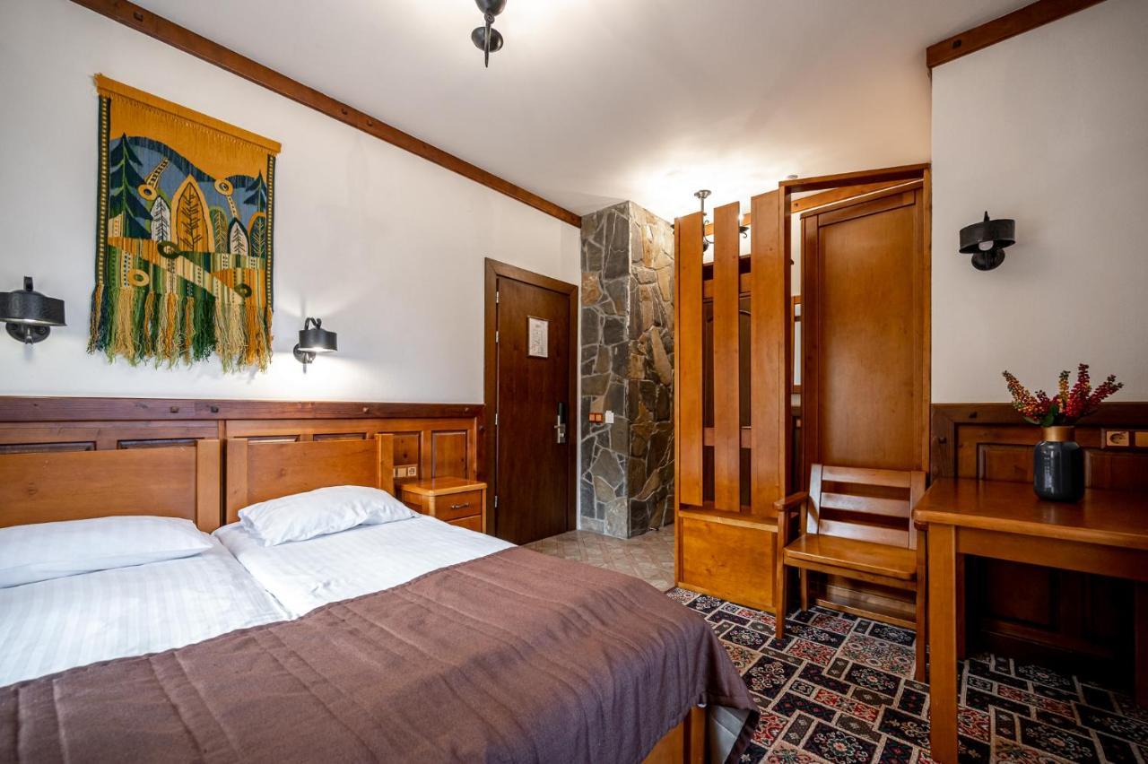 Tatariv Deluxe Hotel Eksteriør billede
