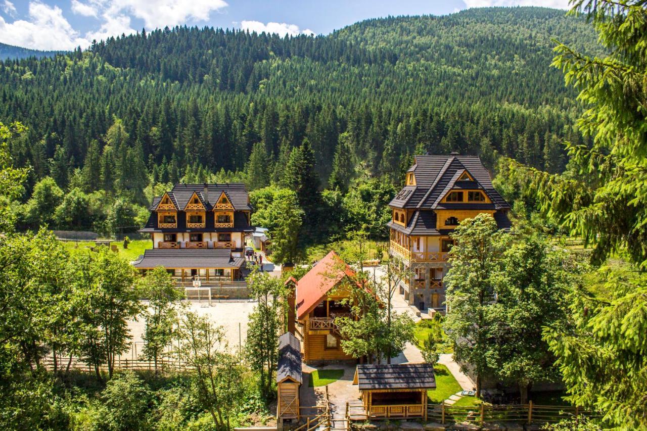 Tatariv Deluxe Hotel Eksteriør billede