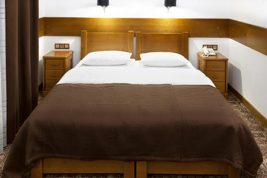 Tatariv Deluxe Hotel Eksteriør billede